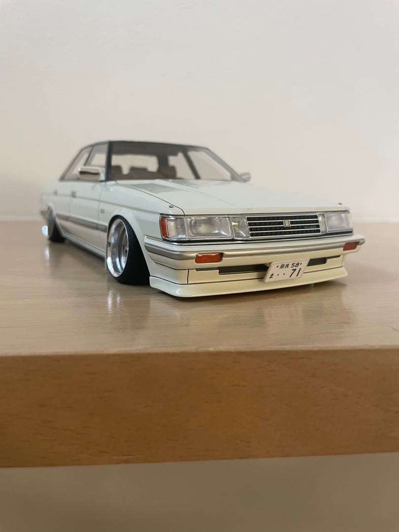 ローダウン マークII ホワイト