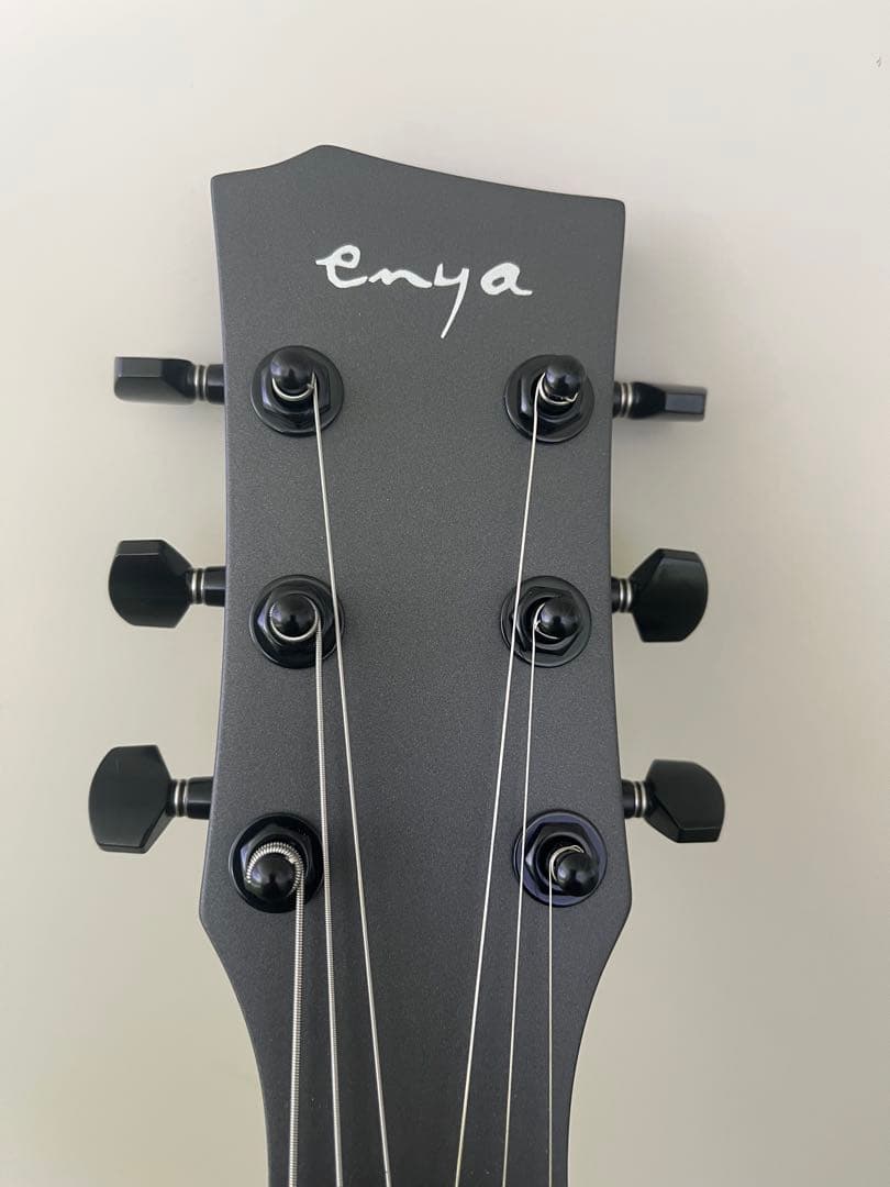 ENYA Nova GO Sonic チューナー、ピック16枚つき