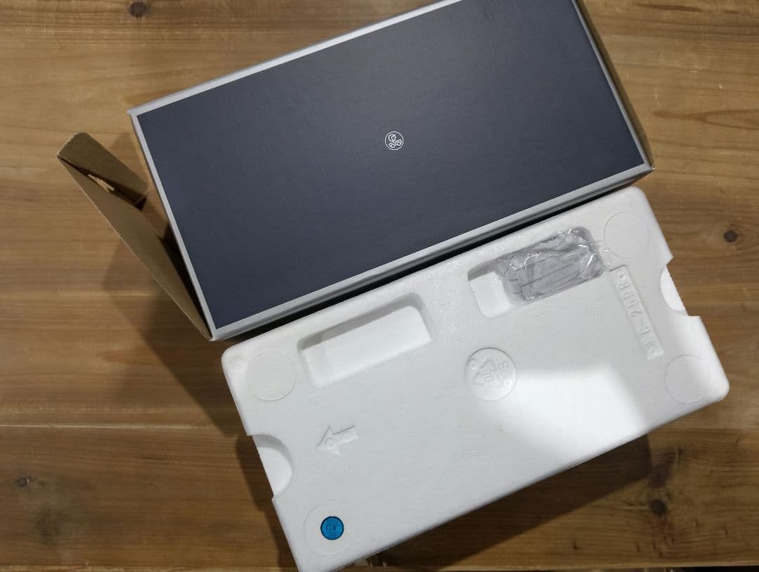 1/18　メルセデスベンツ　Aクラス　W176　スポーツ ミニカー　ブラック