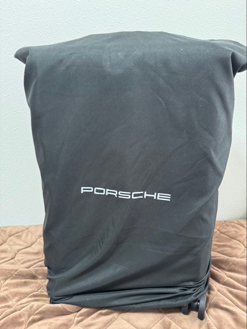 Porsche ブラックキャリーケース 中型