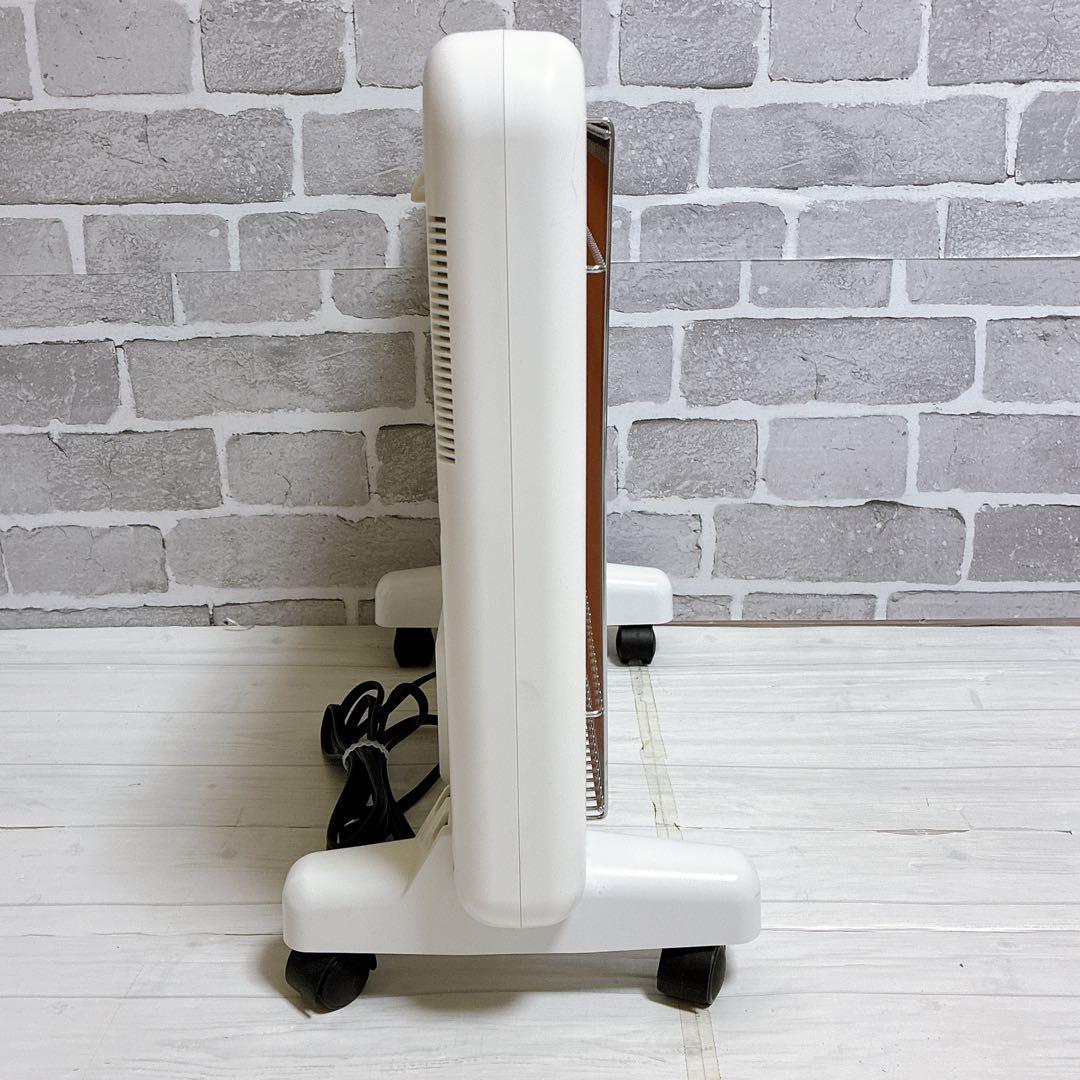 極美品　日本遠赤外線株式会社　サンルミエ・エクセラ7（ホワイト）