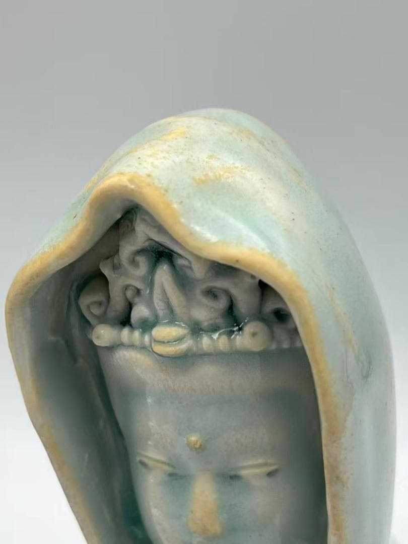 宋時代 青磁 影青観音座仏　時代物　【旧家蔵出し】　希少貴重(A-94)