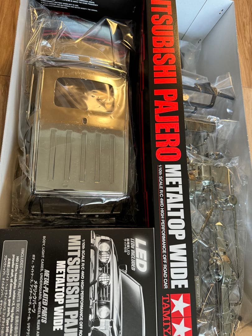 限定1/10RC 三菱パジェロ メタルトップワイド ブラックメタリックスペシャル