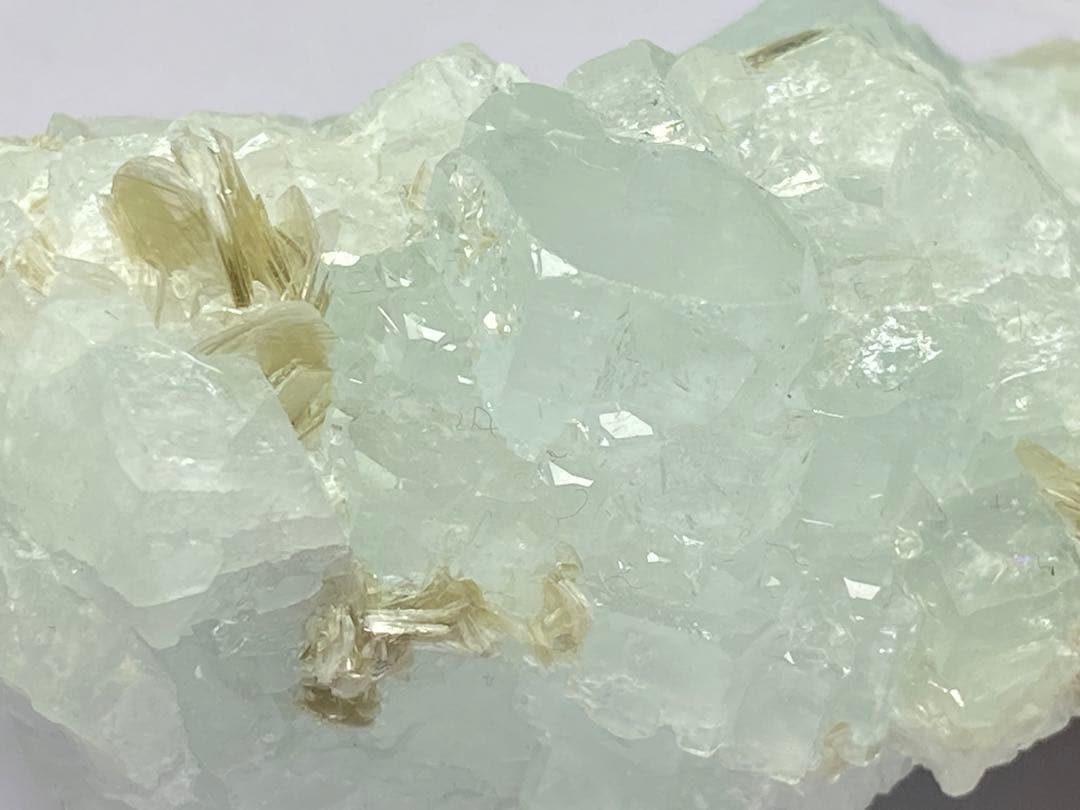 アクアマリン 98g