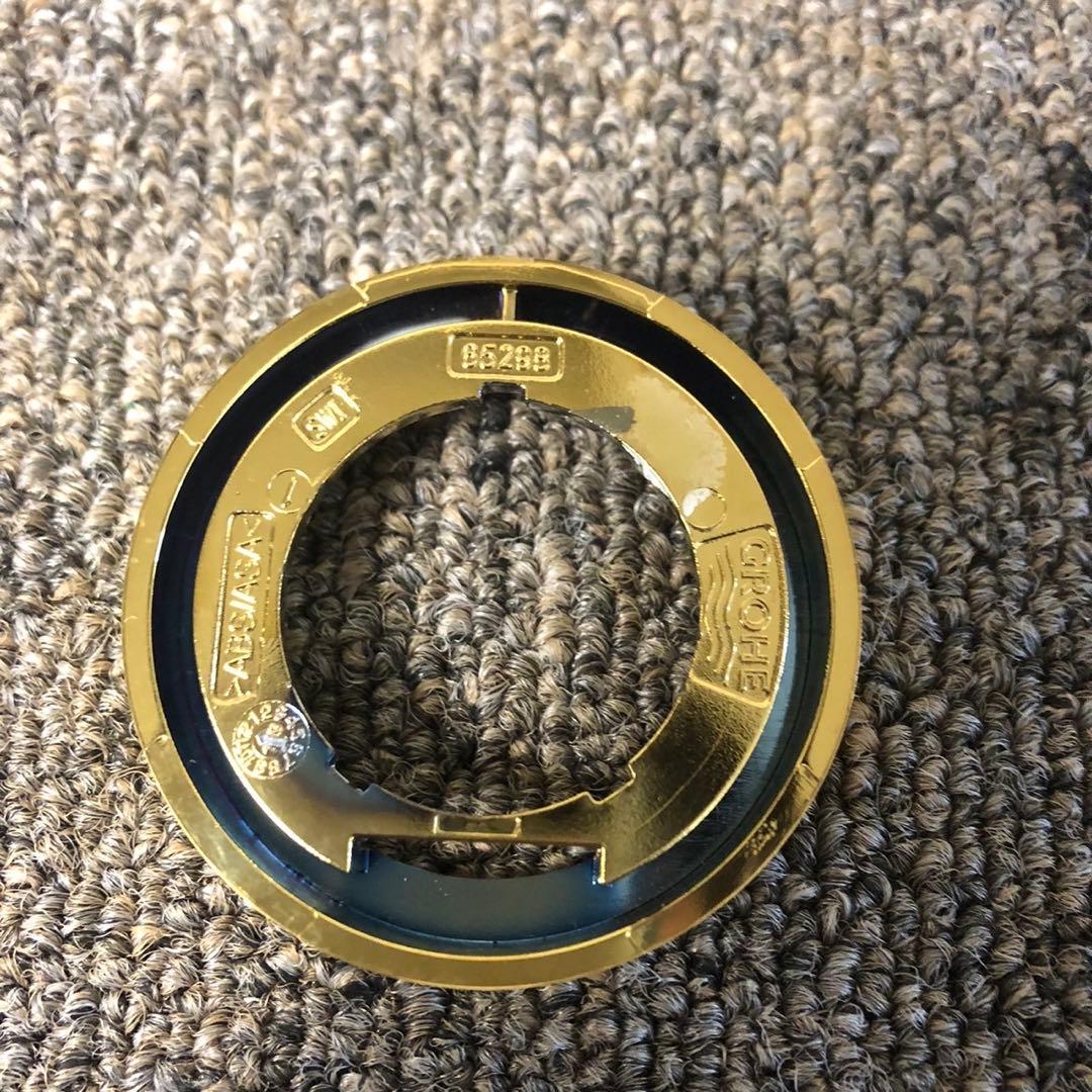 C73レア品✨ 金属製円形シャワーヘッド ドット模様 ゴールド