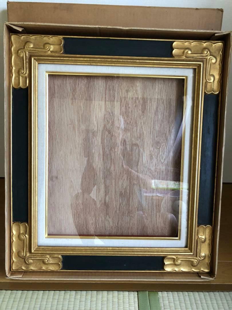 装飾的な黒金油彩額縁（箱付き）