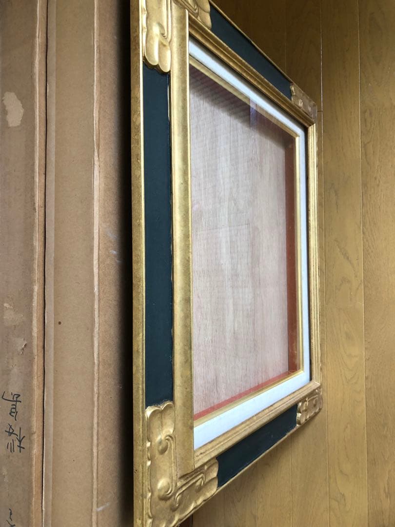 装飾的な黒金油彩額縁（箱付き）