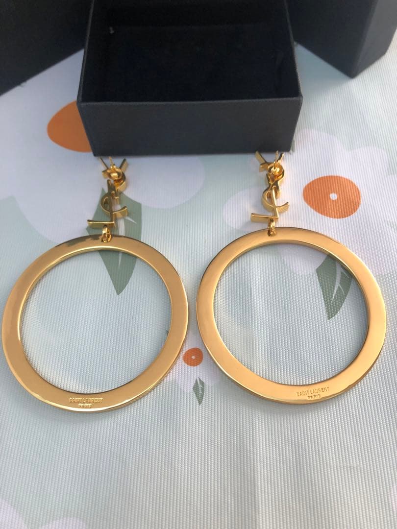 サンローラン フープ ピアス　ゴールド　超美品