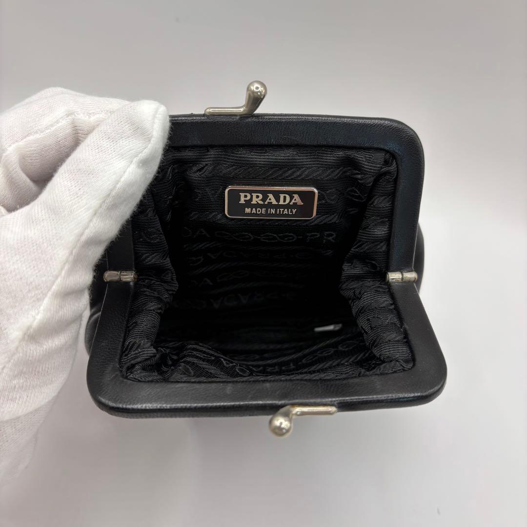 希少品　PRADA ケース　小銭入れ　ポーチ　ブラック　レザー　型押し