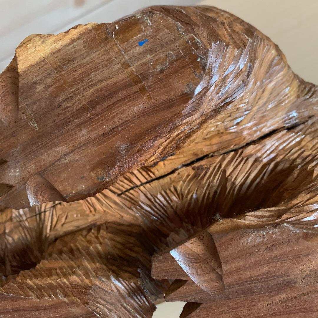 鮭にきちんとアブラビレあり！古民家インテリアにオススメ！昭和時代の木彫りの熊