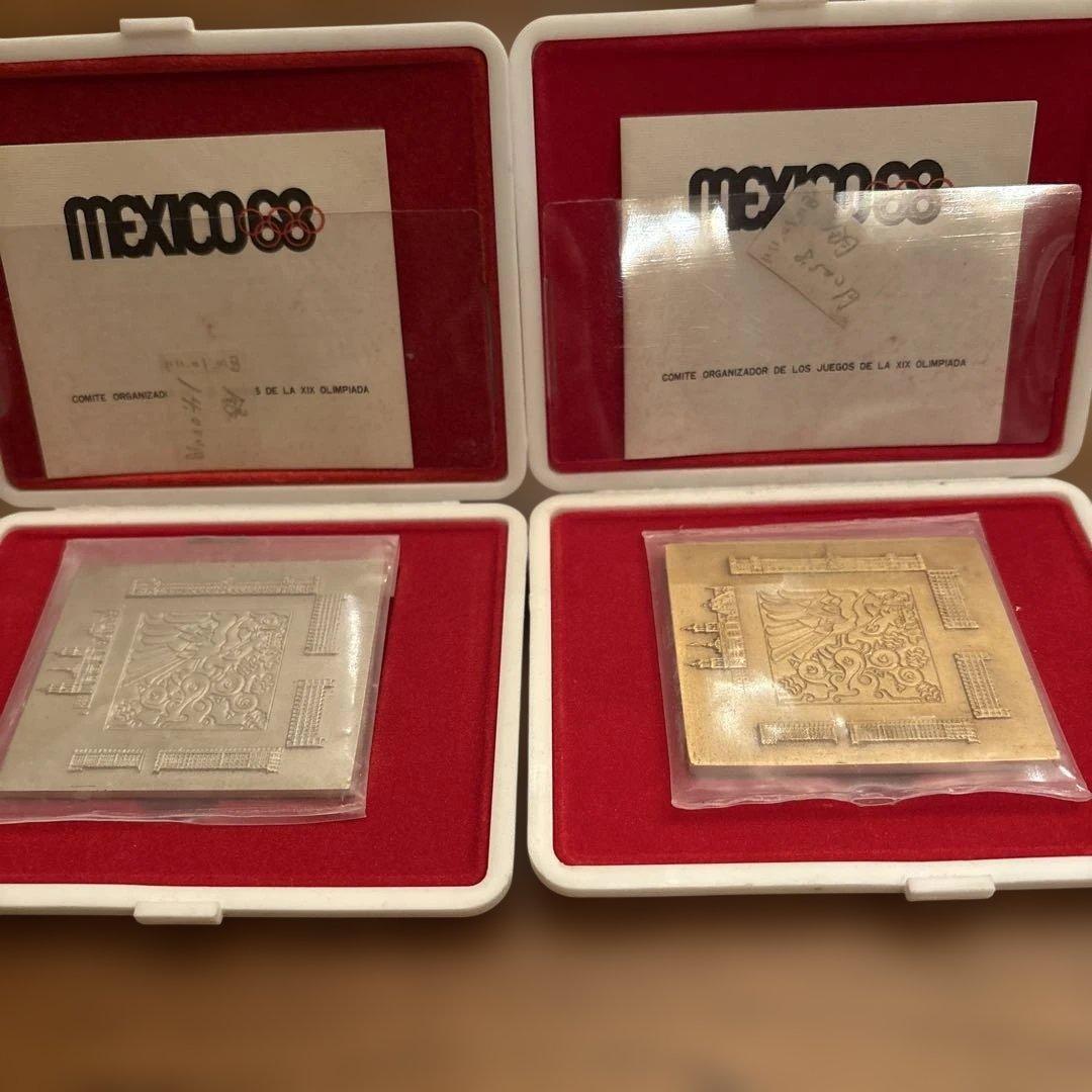 メキシコオリンピック　銀と銅の記念メダルセット