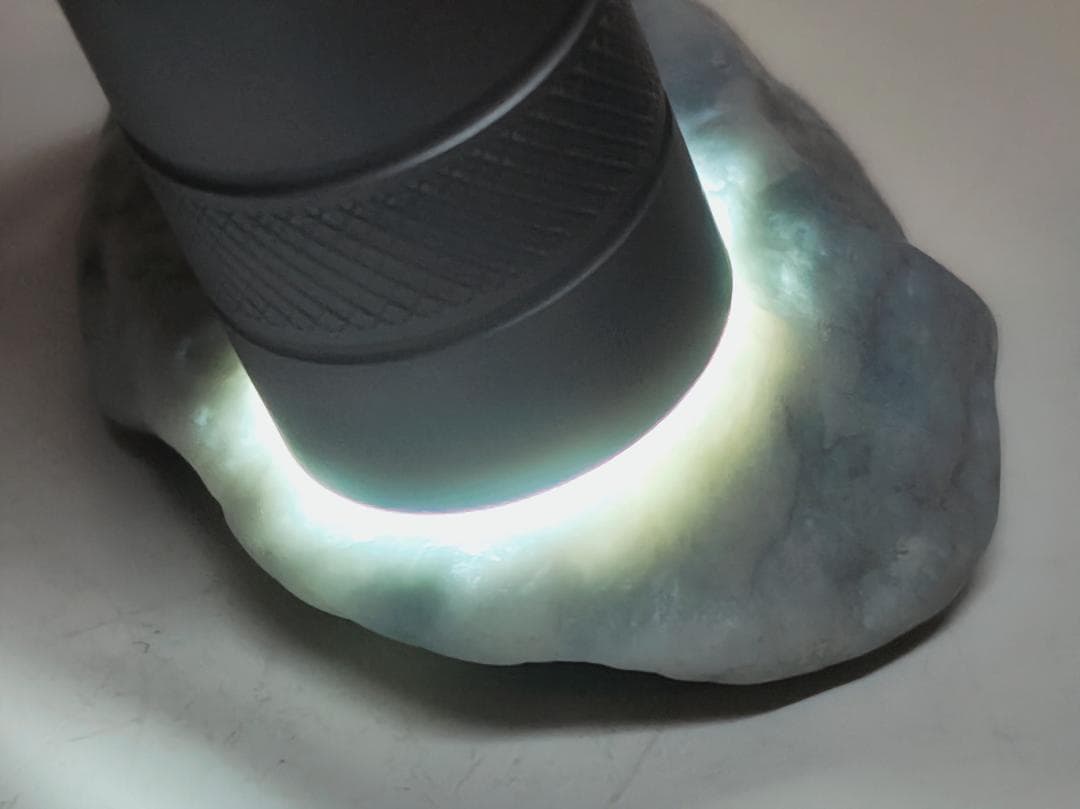 糸魚川52 翡翠 59g ヒスイ 原石 鑑賞石 自然石 誕生石 鉱物 鉱石 水石