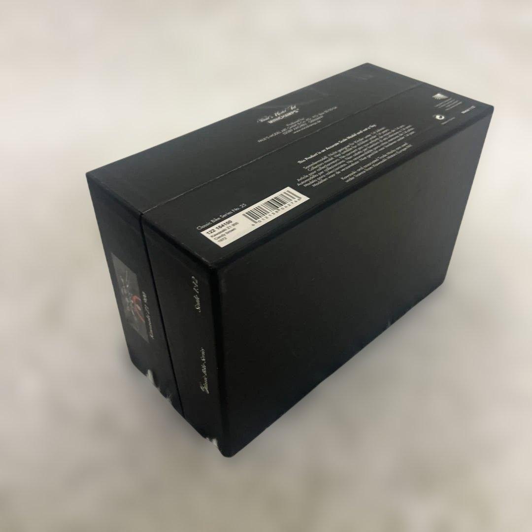 オートバイ・バイク MINICHAMPS Kawasaki Z1 900 1972 1:12