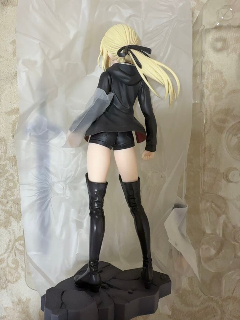 セイバーオルタ　フィギュア　コトブキヤ　開封品