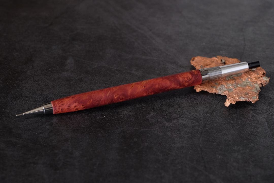 PG5木軸カスタム0088　高村杢工房 製図用シャープペンシル　紫紅杉瘤