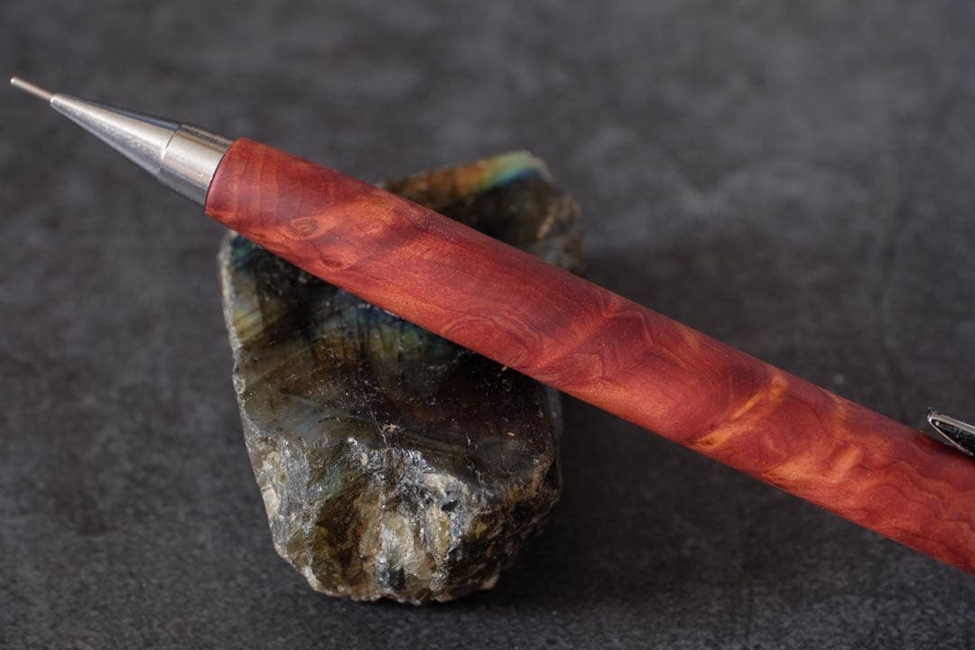 PG5木軸カスタム0088　高村杢工房 製図用シャープペンシル　紫紅杉瘤