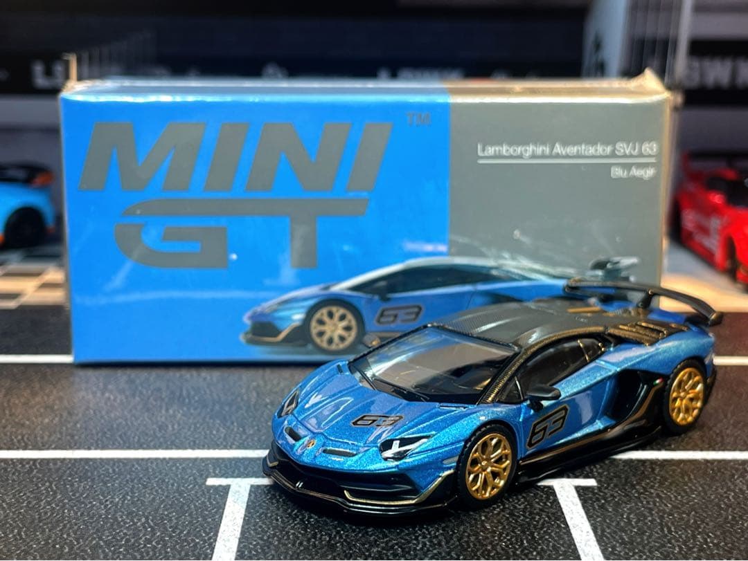 ゲン ランボルギーニ アヴェンタドール SVJ n°784