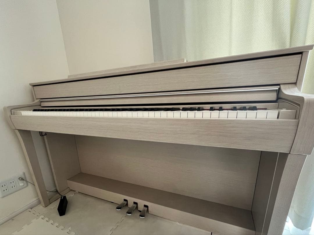 YAMAHA クラビノーバ　CLP745 ホワイトアッシュ　2021年製