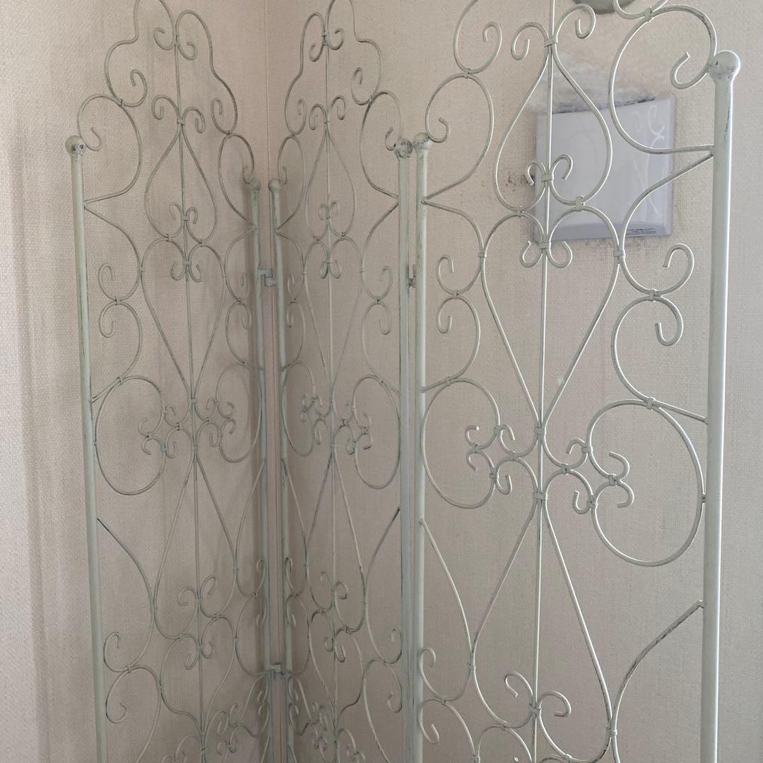 アンティーク風　パーテーション