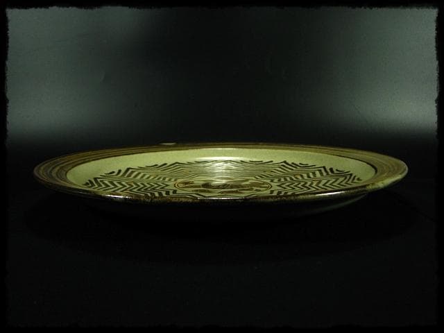 人間国宝 加藤 卓男 ペルシャ 鉄絵金彩 大皿 加藤幸兵衛 飾皿 c653