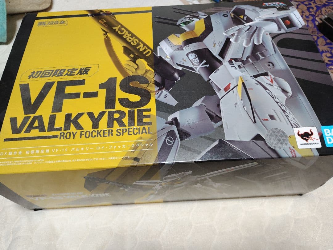 マクロス初回限定版VF-1S バルキリーロイ.フォッカースペシャル
