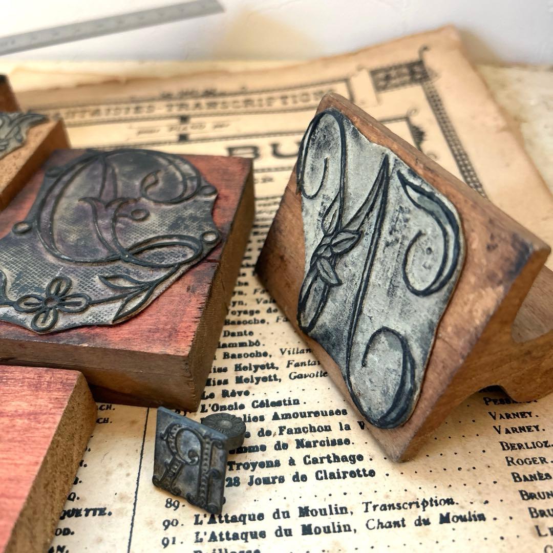 フランスアンティークスタンプ28個セット