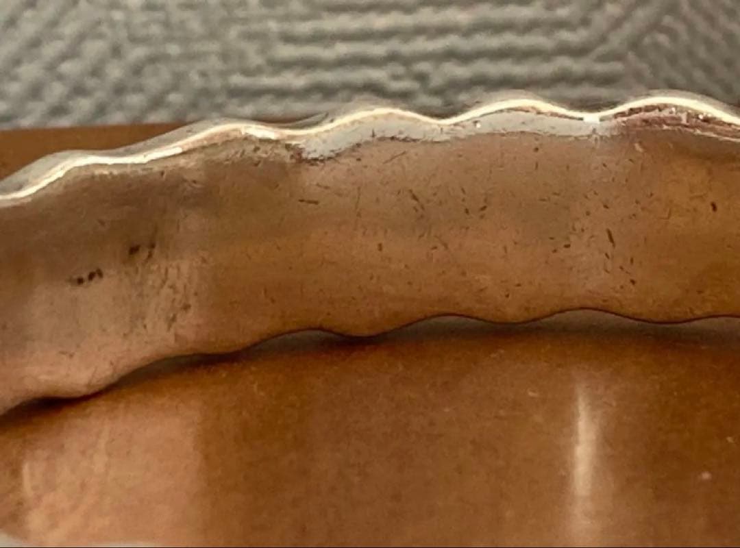 90sシルバーバングル｜925刻印×刻印×金のポイント｜インディアンジュエリー風