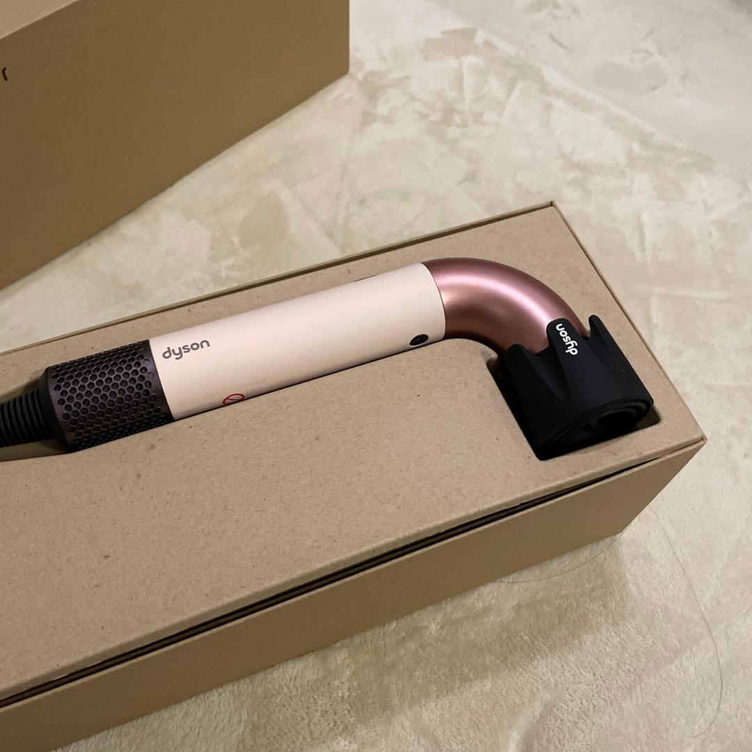 Dyson Supersonic ヘアドライヤー ホワイト/ローズゴールド