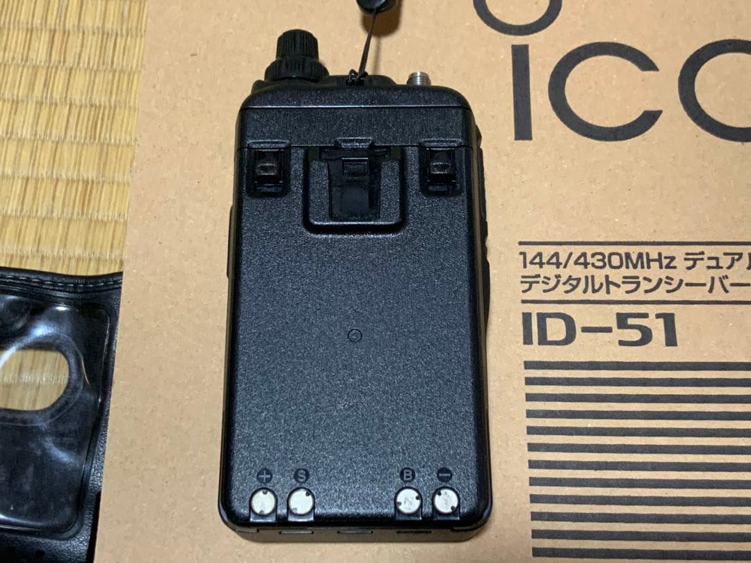 ICOM ID-51 OPC-2350LU付き