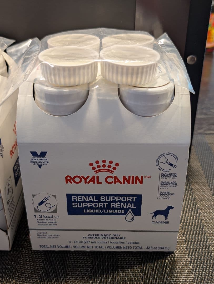 ロイヤルカナンリキッド　腎臓リナール　犬用　 237ml×4本 2セット