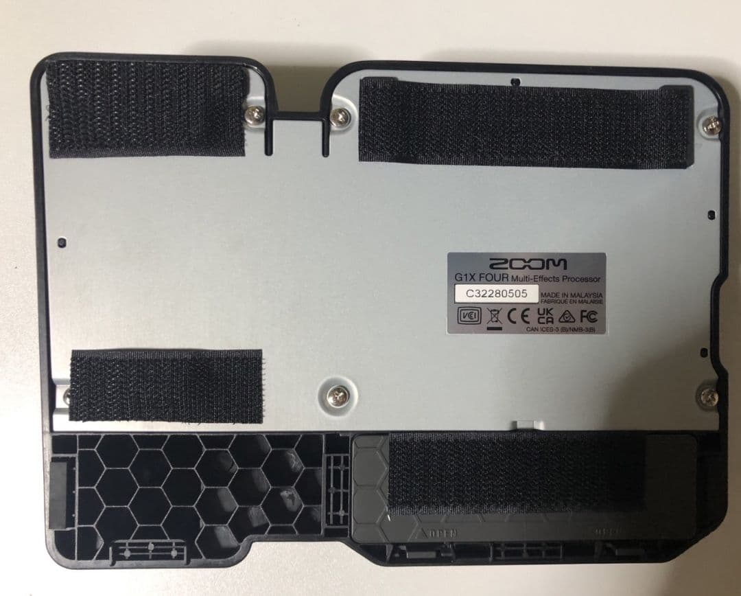 【美品】ZOOM G1X FOUR マルチエフェクター 純正アダプター付き