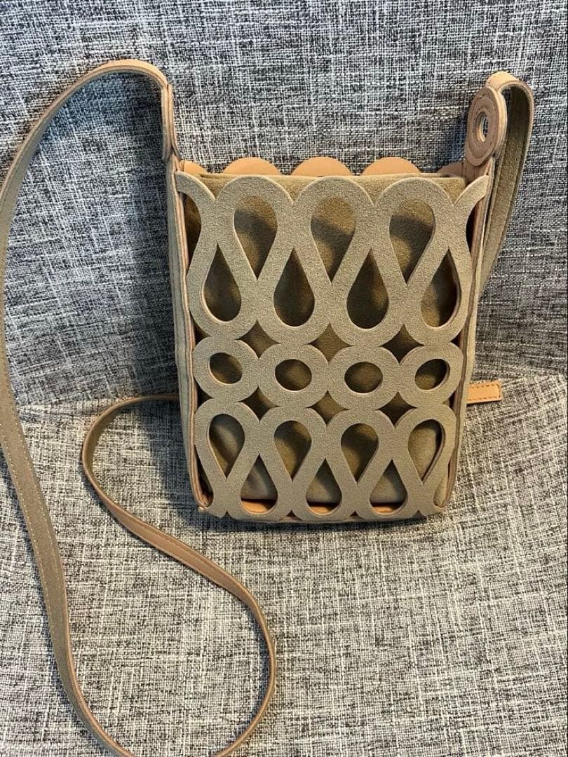 MARY AL TERNA / MAZE　ミニショルダー ベージュ