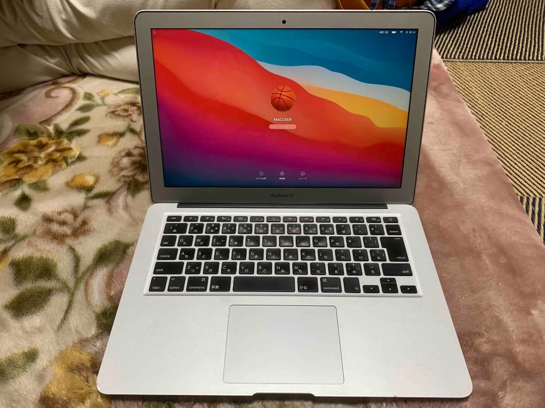 MacBook本体 MacBook Air (13-inch, Mid 2013)