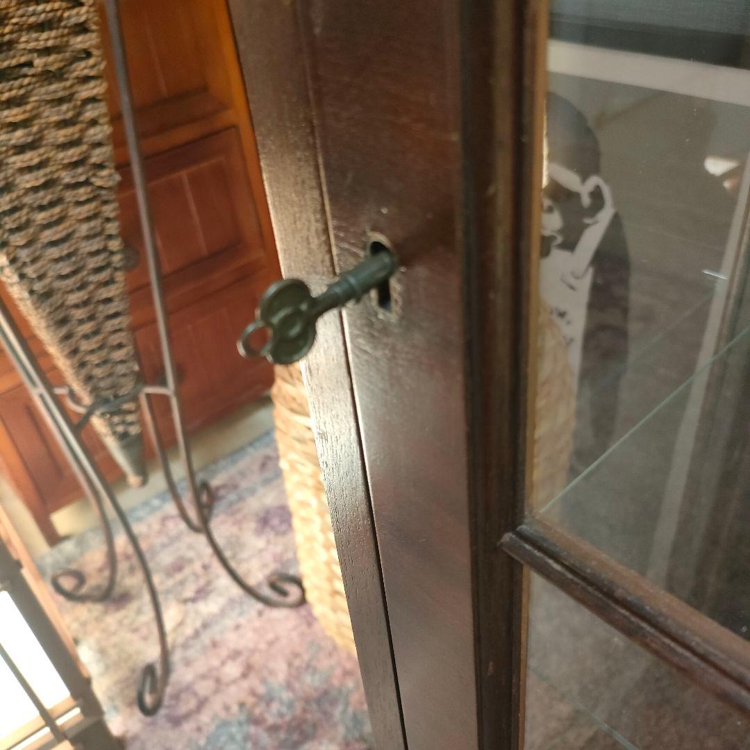 【希少】英国ヴィンテージ ディスプレイショーケース ガラスキャビネット 鍵付き