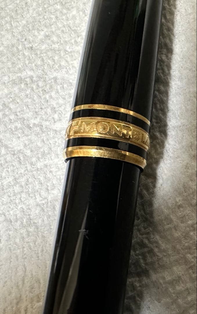 Mont Blanc 万年筆 金色装飾