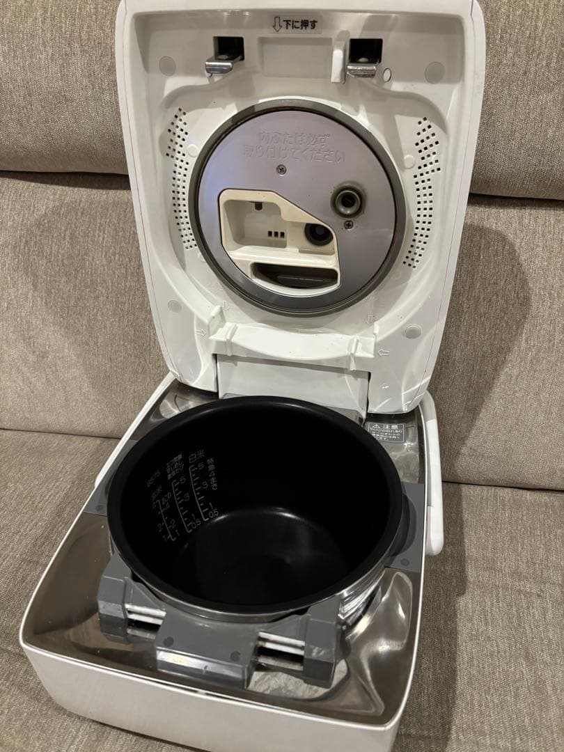 象印 炎舞炊き 圧力IH炊飯ジャーNW-LA10 2020年製 【内蓋なし】