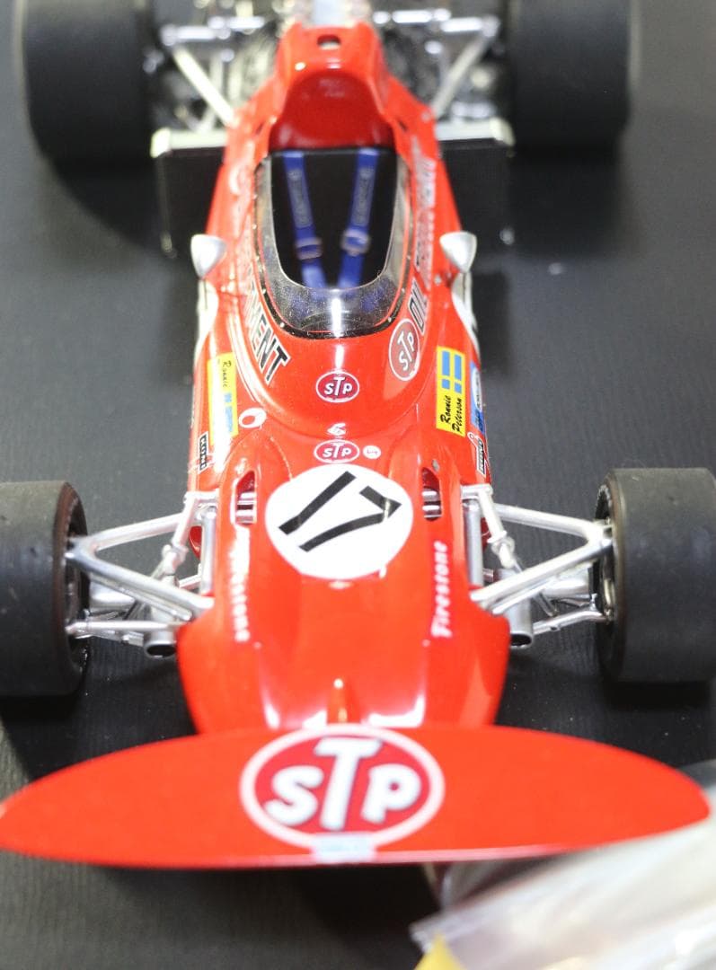 超希少　SPARK 　マーチ７１１　１９７１モナコ　Ｒ・ピーターソン 1/18