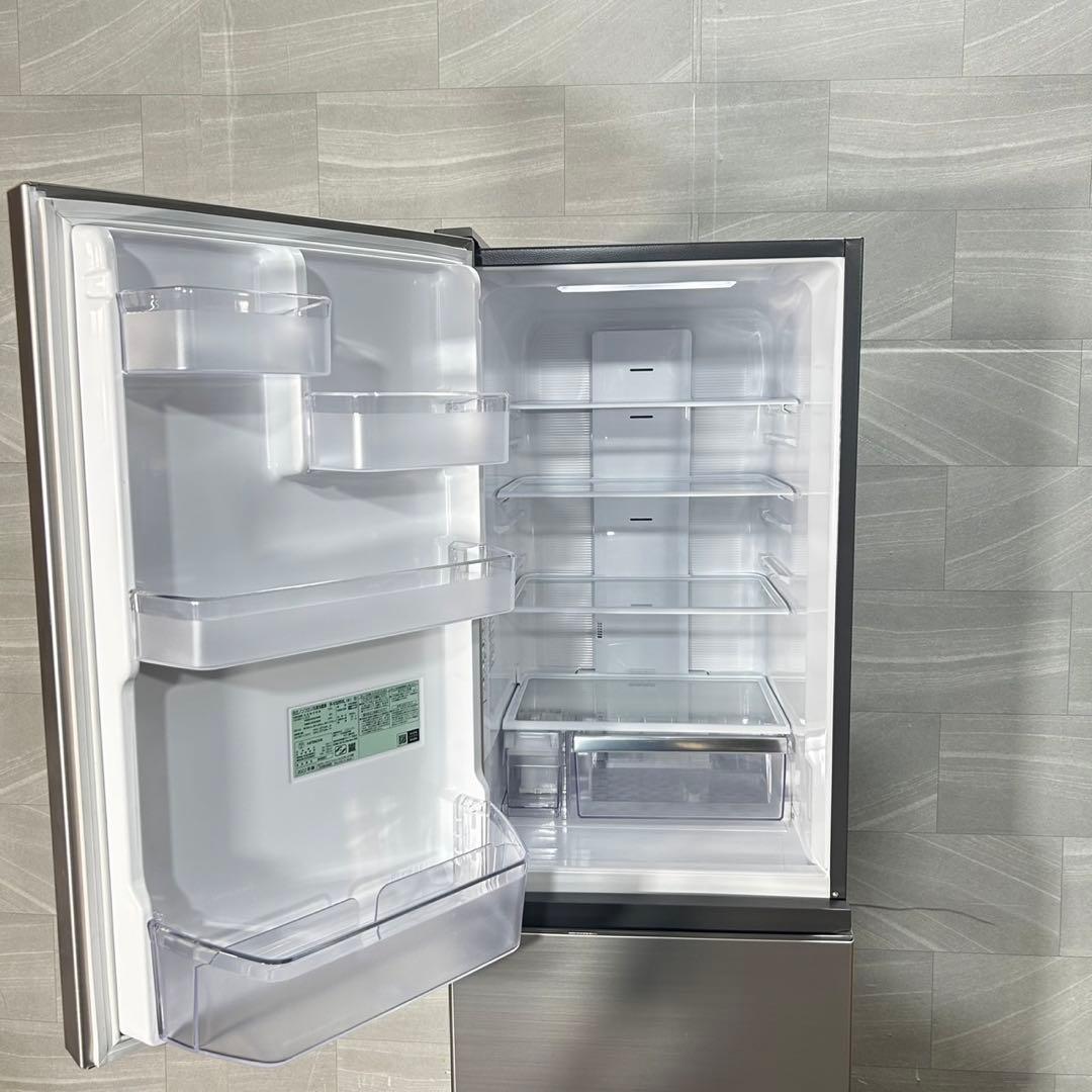 HITACHI 冷蔵庫 315L 中型 R-V32RV 2022年 d4794