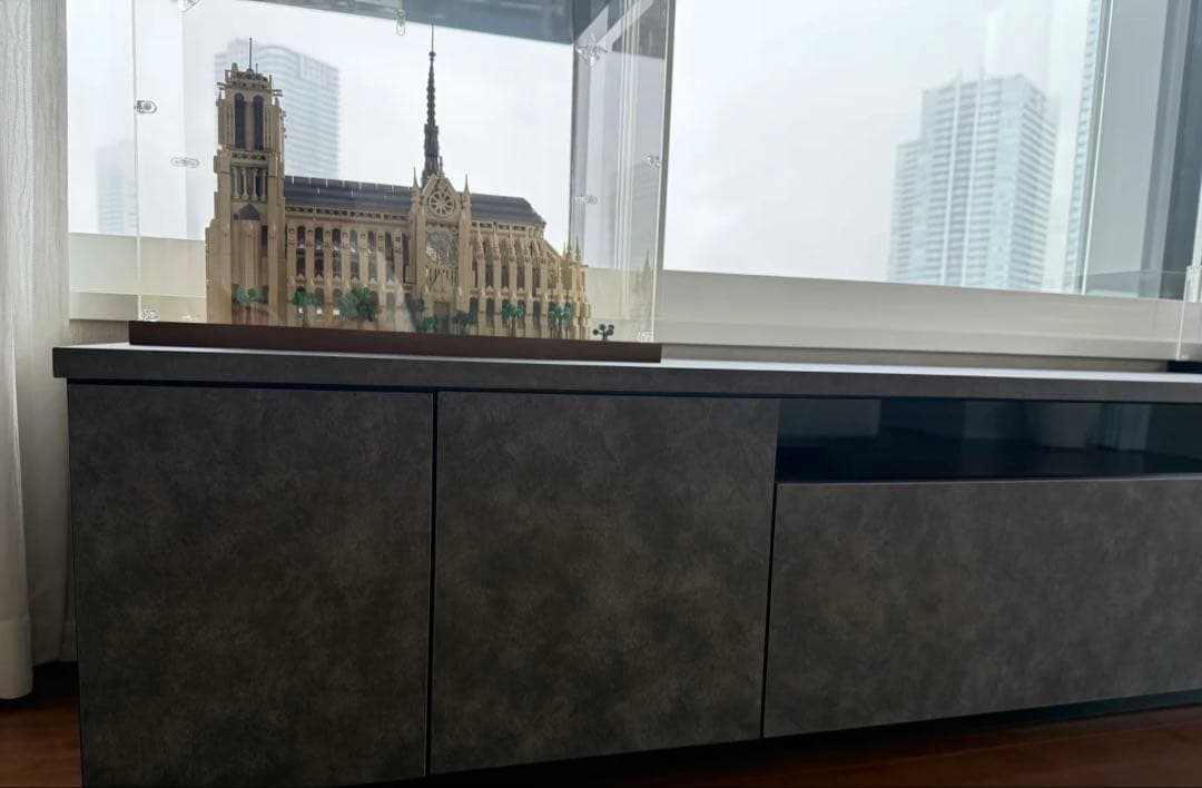 グレー木製テレビボード 引き出し付き