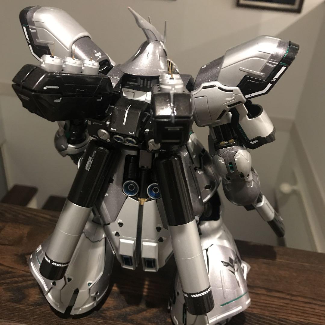 ガンプラ 塗装完成品 サザビー