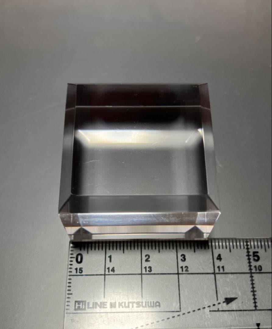 フローライト　ブラックフォレスト　黒い森