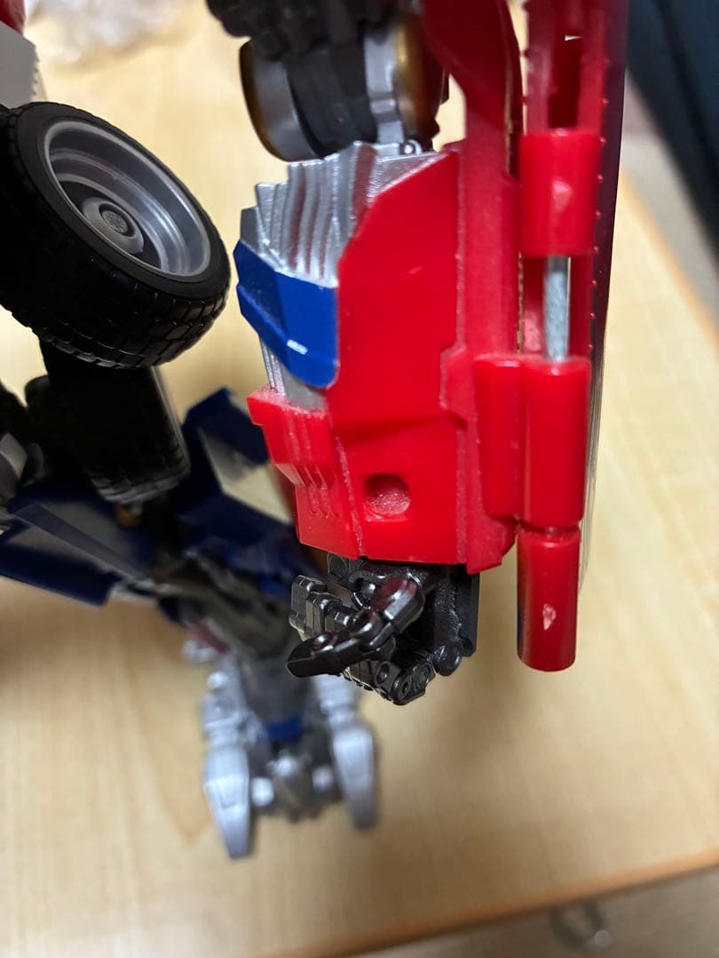 MB-11 オプティマスプライム 10周年版