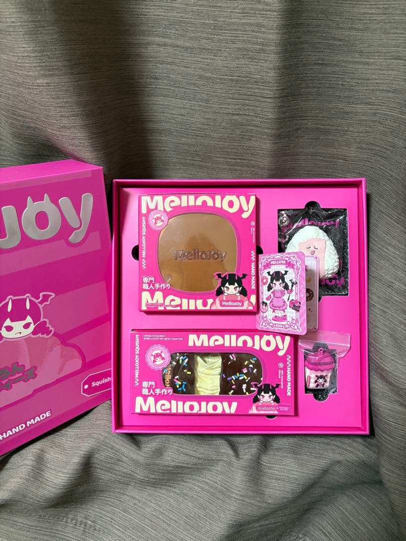 mellojoy ギフトボックス スフレ チーズ 鈴 チョコ おにぎり