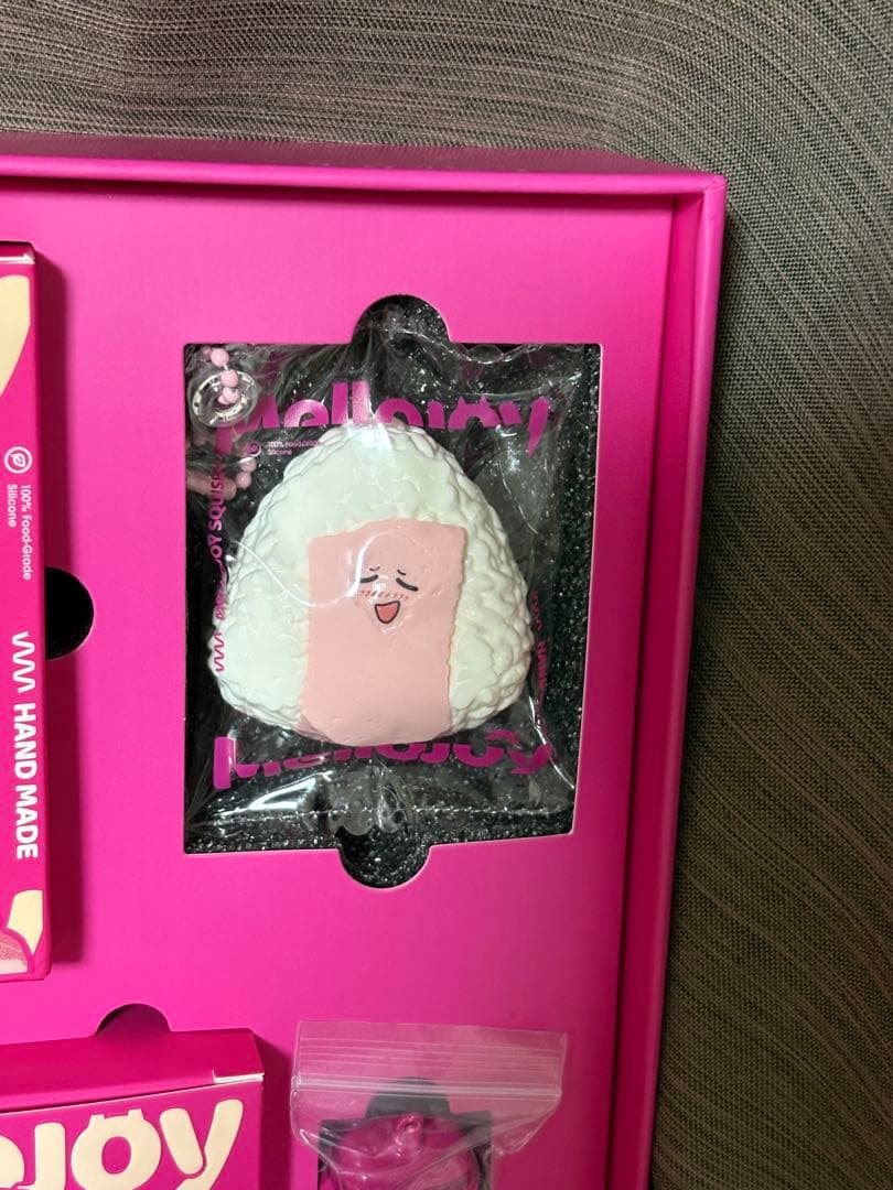 mellojoy ギフトボックス スフレ チーズ 鈴 チョコ おにぎり