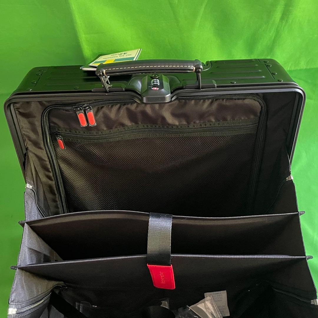 未使用innovator スーツケース INV1611 ステルスブラック 42L