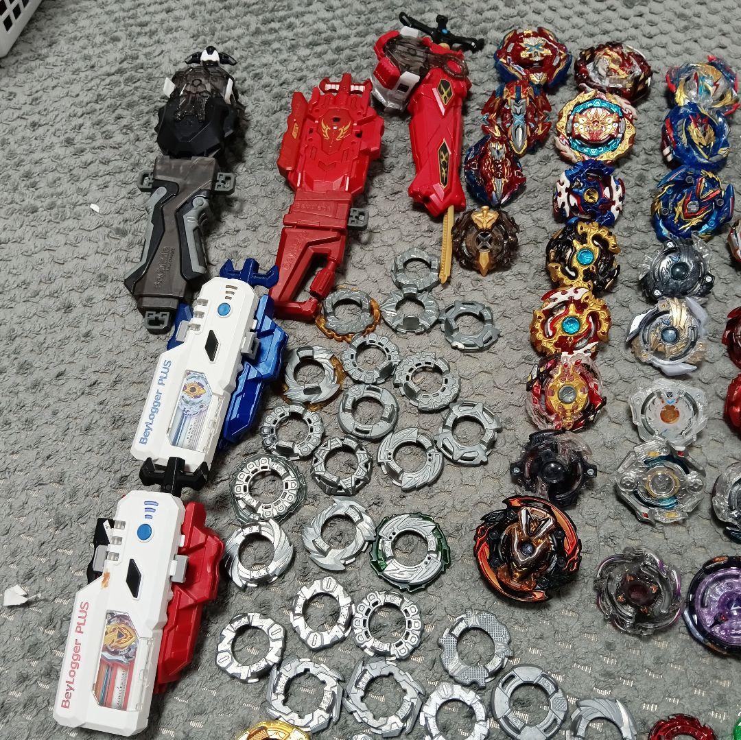 【限定品あり】ベイブレードバースト 64個+パーツ等 まとめ売り