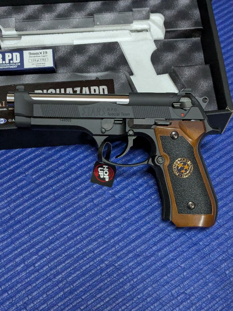 東京マルイ製のガスブローバックエアガン、SAMURAI EDGE