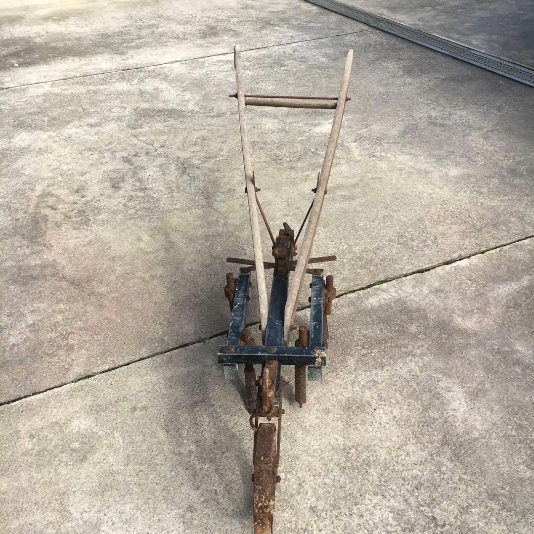 ジャンクガーデン雑貨　錆鉄　牛耕農機具　牛犂　古道具　シャビー アンティーク