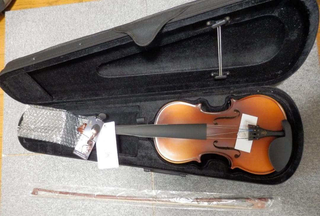 バイオリン 4/4 新品未使用