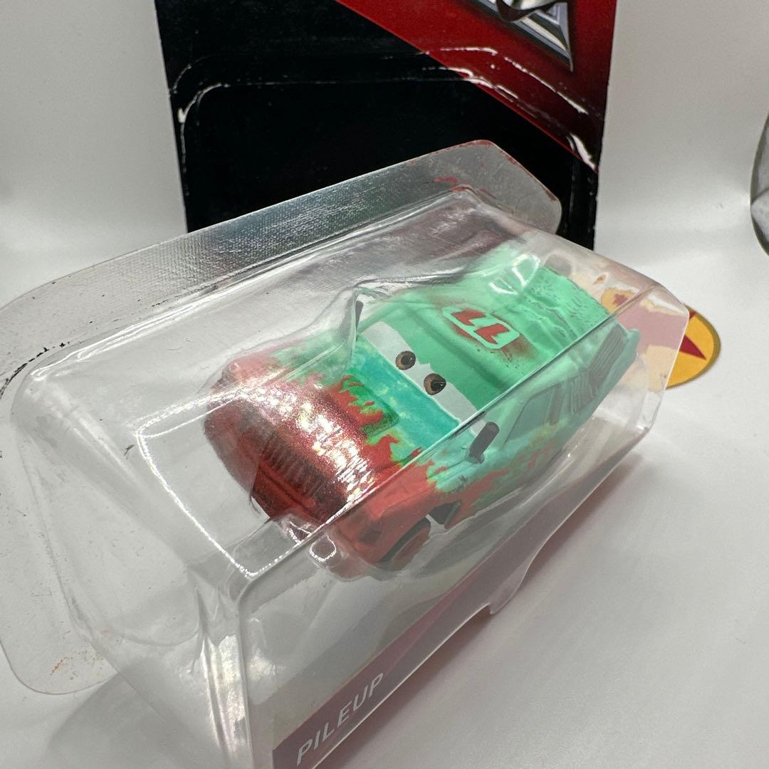 カーズ マテル PILEUP ミニカー 泥んこレーサー ピクサー ディズニー